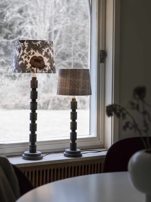 William lampfot - Grå