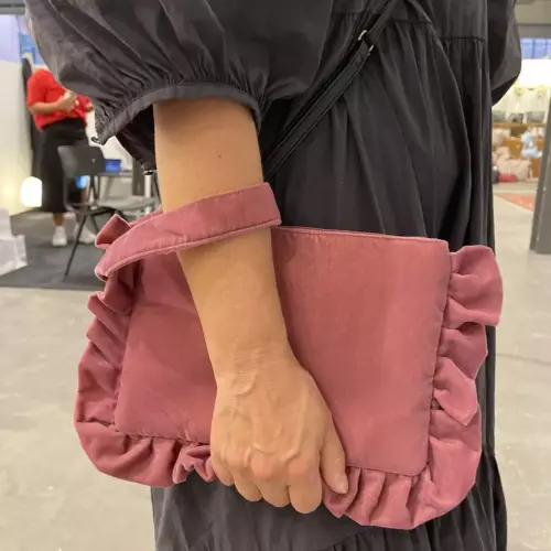 Pipol Clutch Velvet Dream rosa